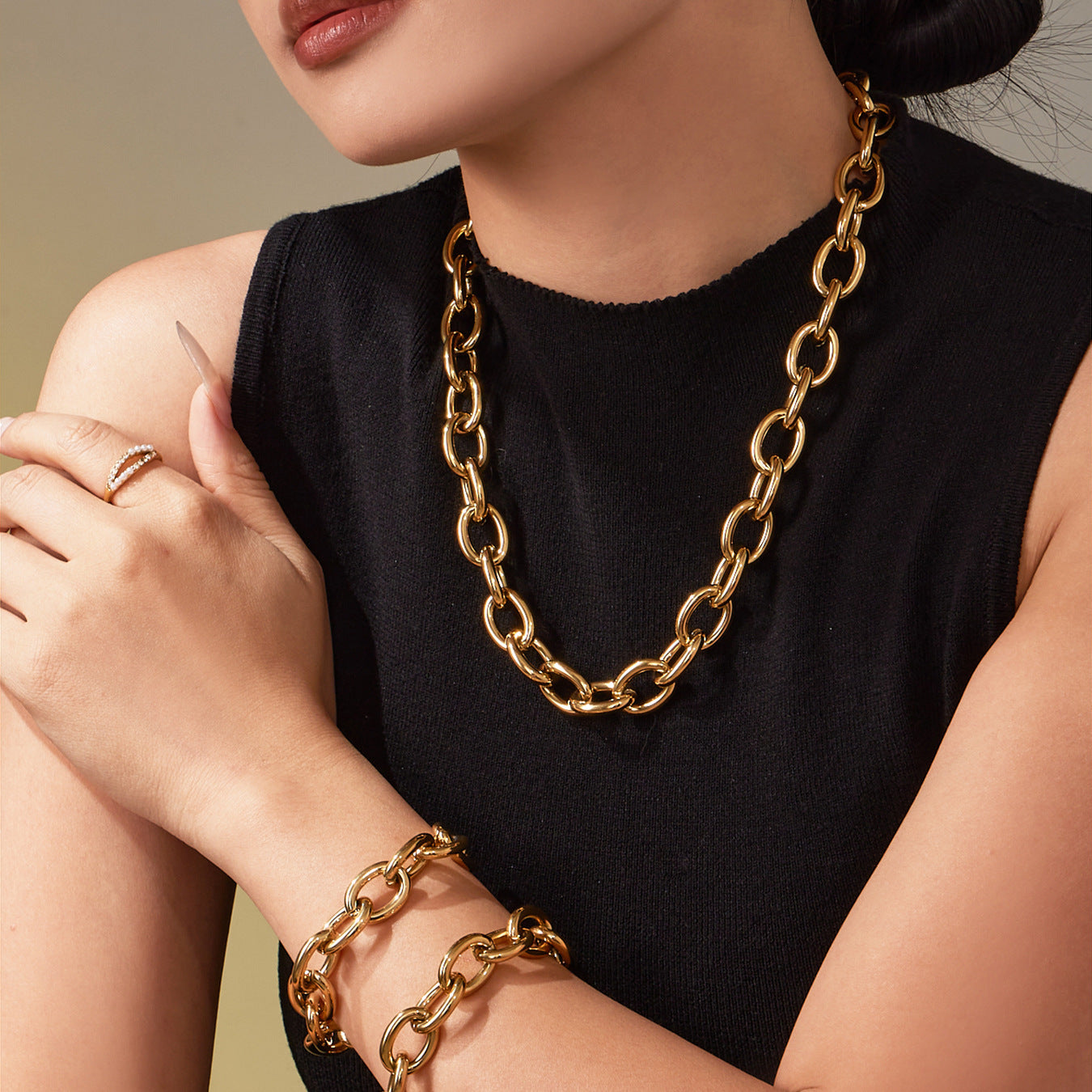 316L Stainless Steel Chunky 18K Gold Plated Cuban Link Chain - Image 3