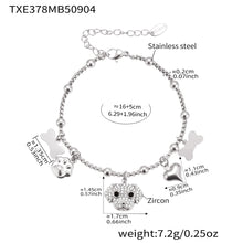 Technical drawing for the gold heart pendant charm, 316L stainless steel with zircon, hypoallergenic for sensitive skin.