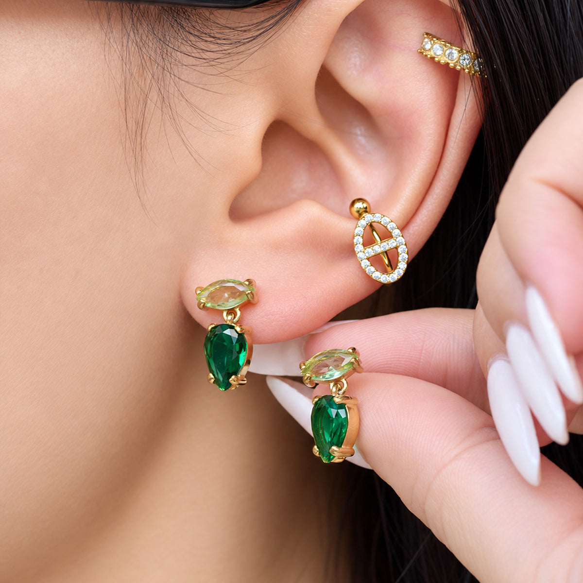 Vibrant green zircon gold drop earrings