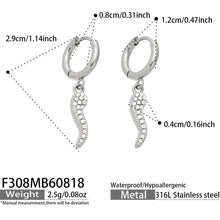 Elegant angel zircon earrings in golden hue