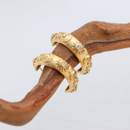 316L Stainless Steel Elegant French Court-Inspired Embossed Earrings & Bracelet - Image 7