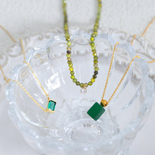 316L stainless steel Elegant Green Crystal Inlaid Minimalist Necklace boutique merchandising view for wholesale necklace buyers