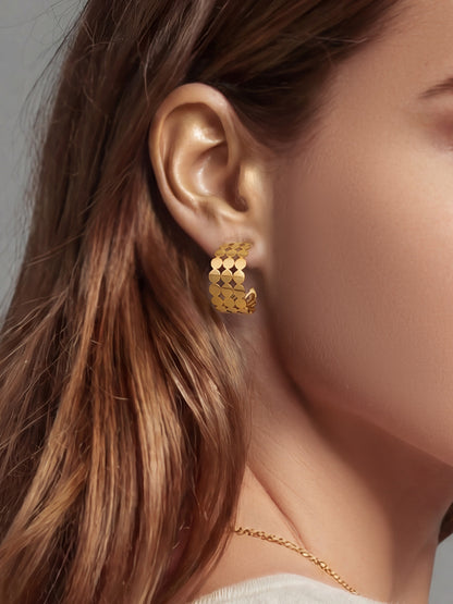 316L Stainless Steel Elegant Interlocking Geometric C-Hoop Earrings - Image 5