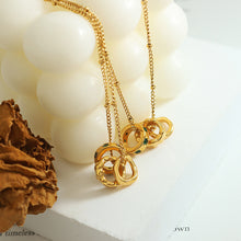 316L Stainless Steel Elegant Zircon Interlocking Rings Necklace - Image 1