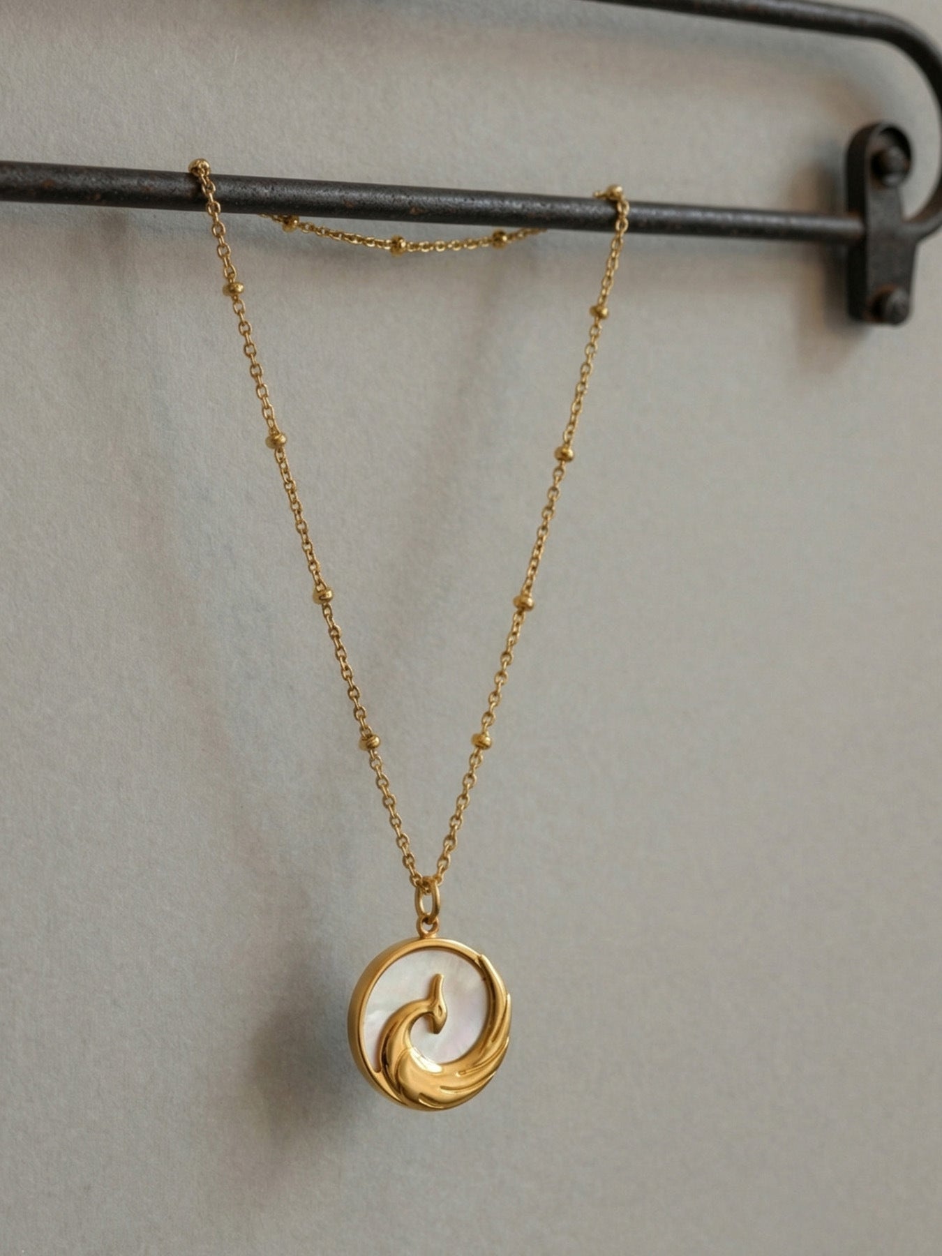 316L Stainless Steel Embossed Phoenix Mother-of-Pearl Clavicle Necklace - Image 5