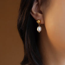 316L Stainless Steel Freshwater Cultured Pearl Texture Stud Earrings - Image 2