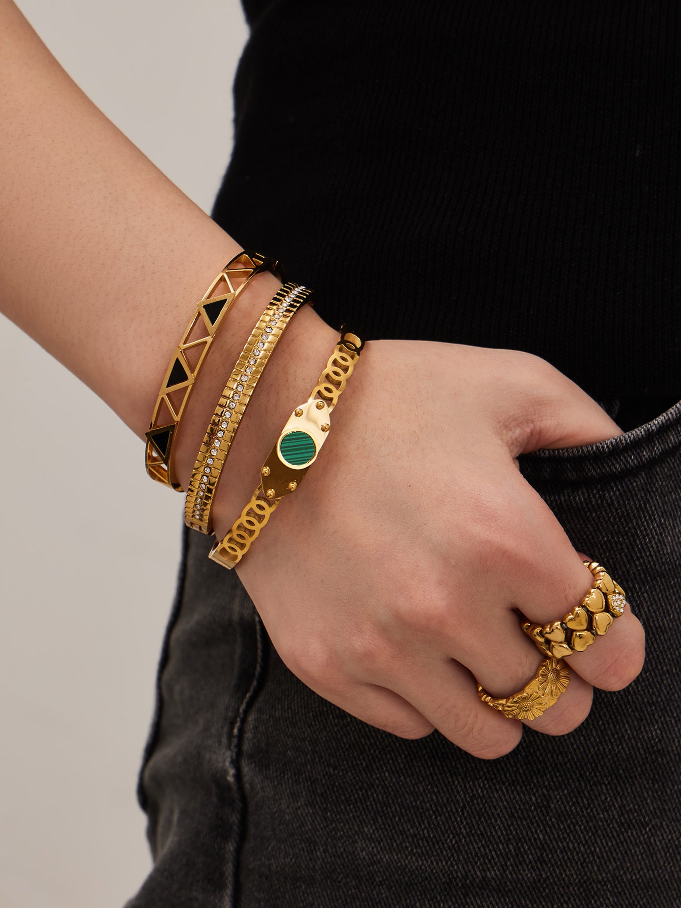 316L Stainless Steel Geometric Triangle Pattern Buckle Bracelet with Drip Enamel - Image 2