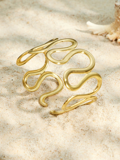 Women's Profile Bangle in Gold Color