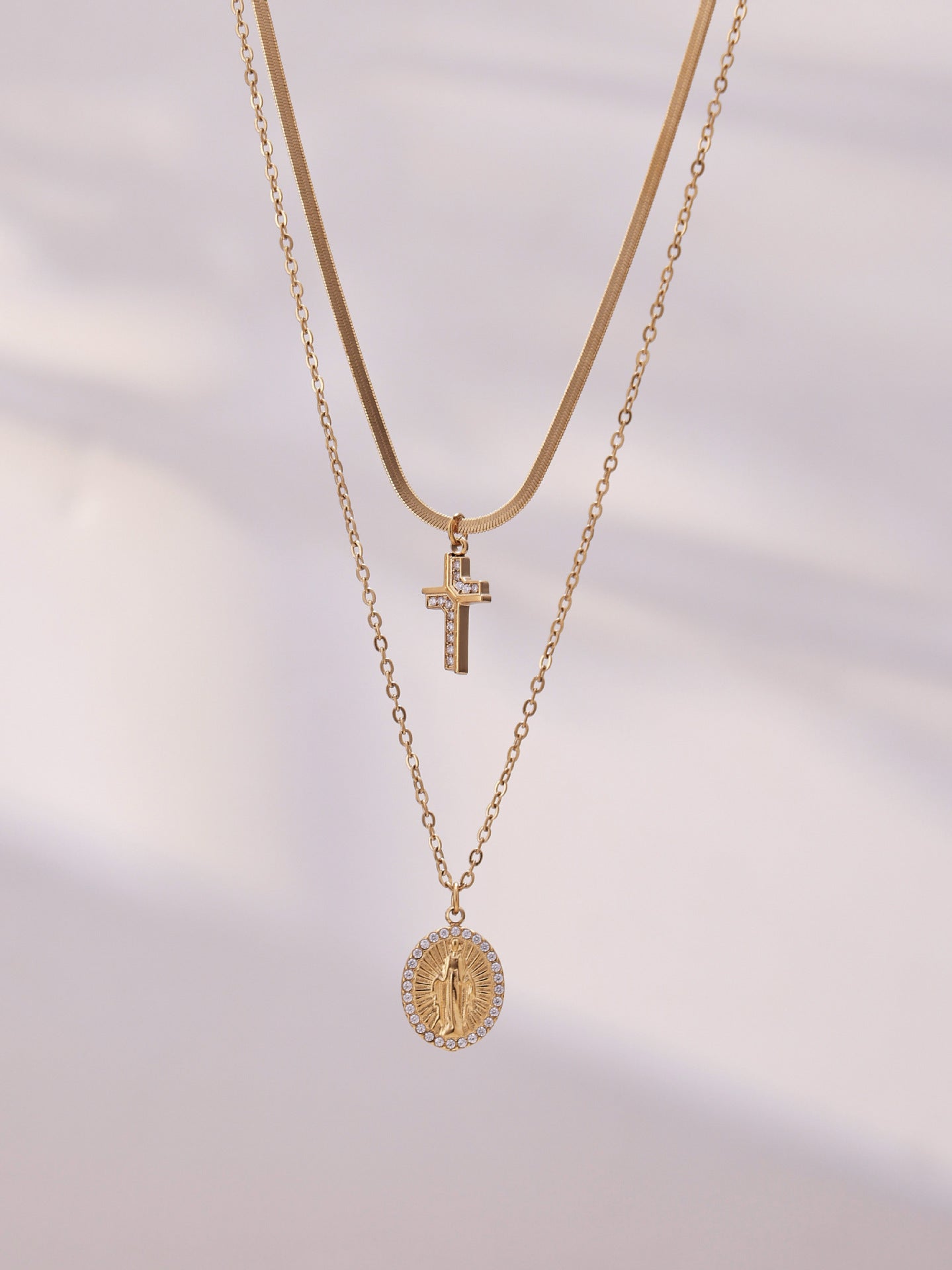 316L Stainless Steel Goddess Round Plate Double Layer Blade Chain Zircon Cross Pendant Necklace - Image 1