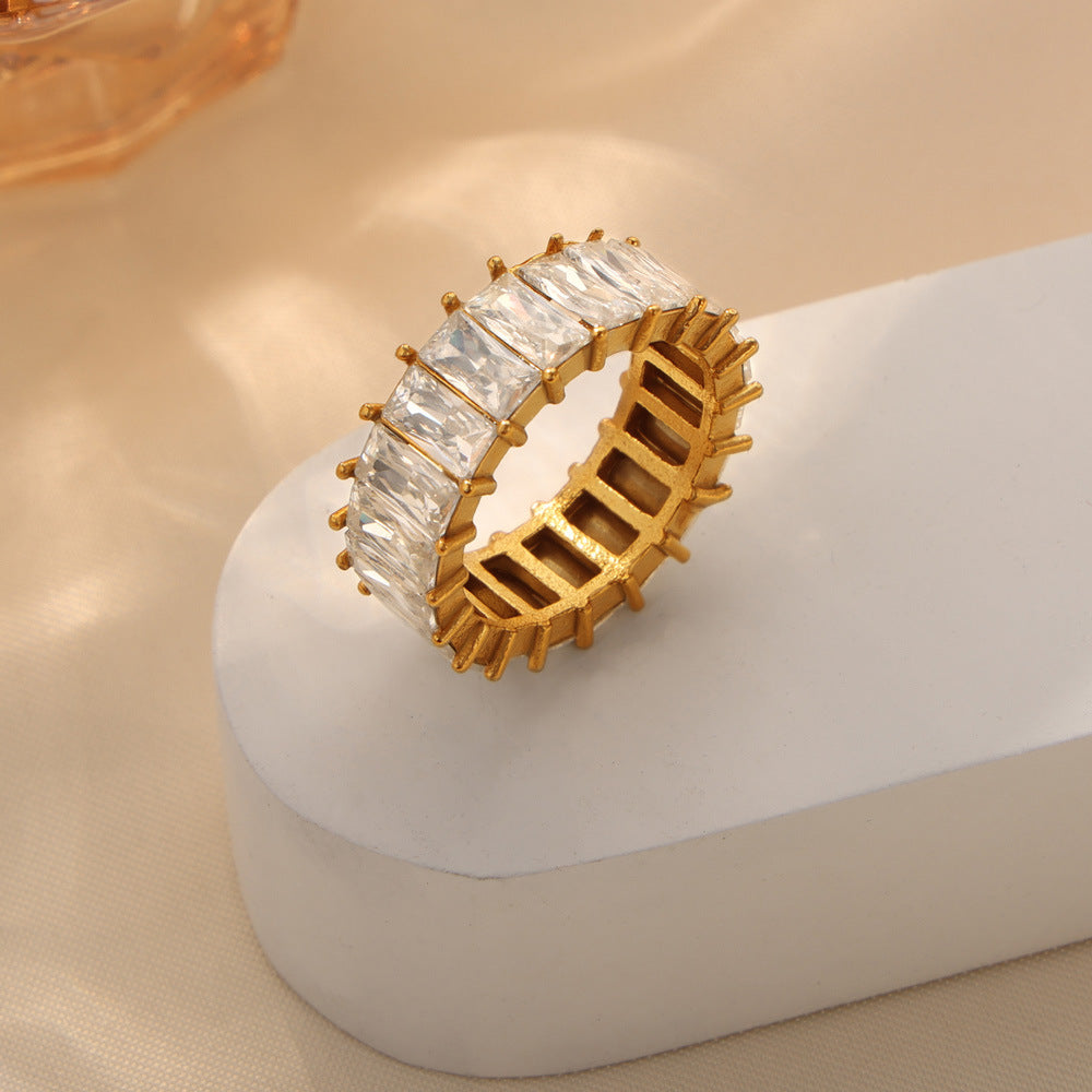 Stylish 316L Stainless Steel Ring with Zircon