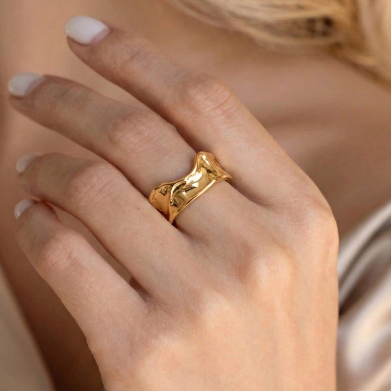 316L stainless steel hammered open ring gold PVD close-up on hand minimalist statement