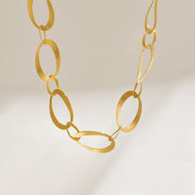 316L Stainless Steel 18K PVD Gold Hammered Oval Necklace made with 316L stainless steel and 18K PVD gold finish for wholesale jewelry buyers - image 5