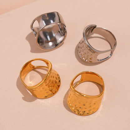 316L Stainless Steel Hammered Wide Band Ring - Image 2