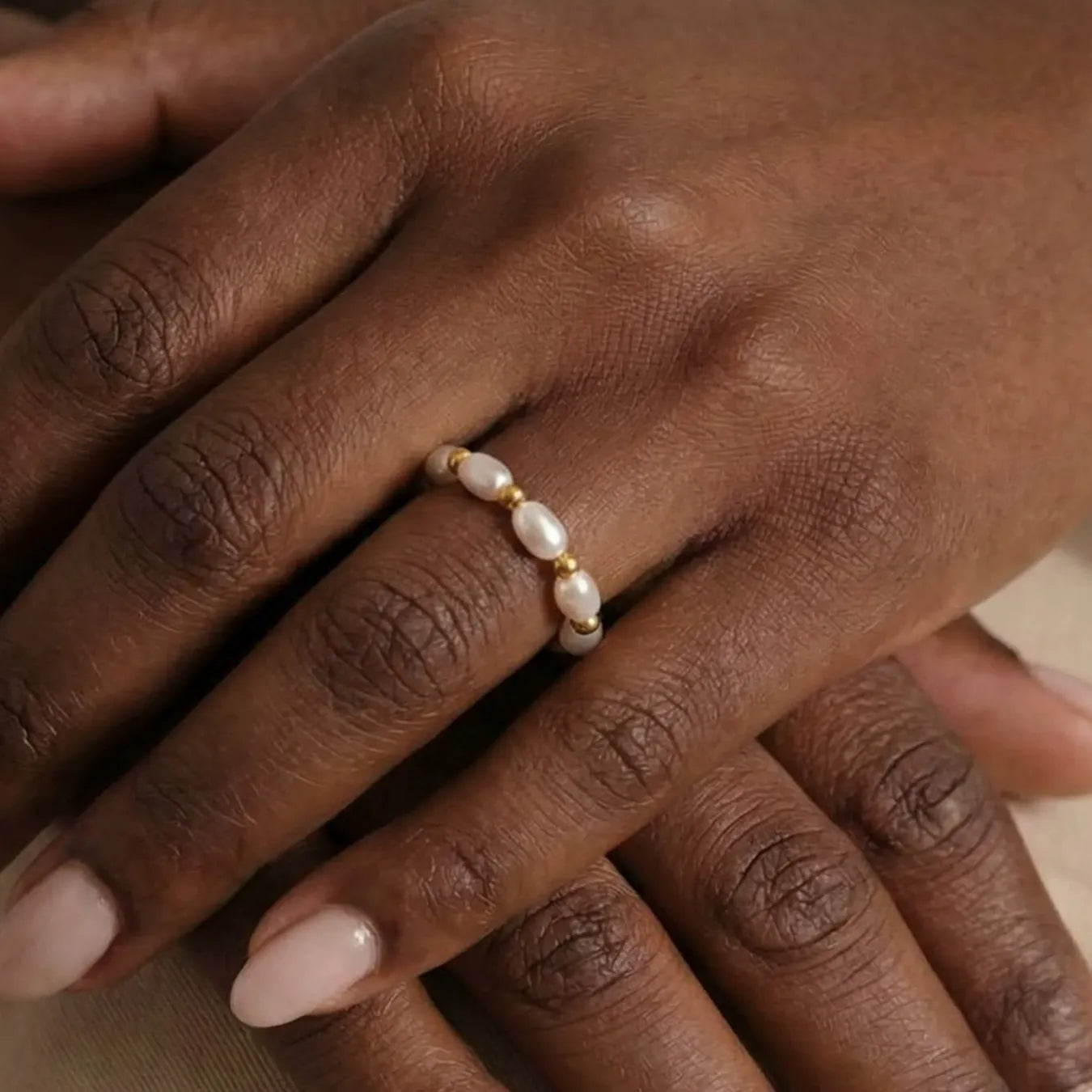 316L Stainless Steel Hand-Beaded Pearl Ring - Image 3