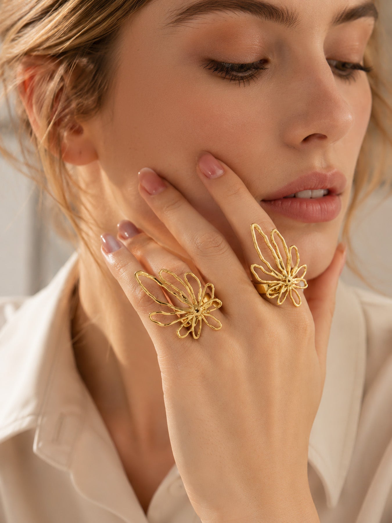 316L Stainless Steel 18K PVD Gold Hollow Flower Open Ring made with 316L stainless steel and 18K PVD gold finish for wholesale jewelry buyers - image 3