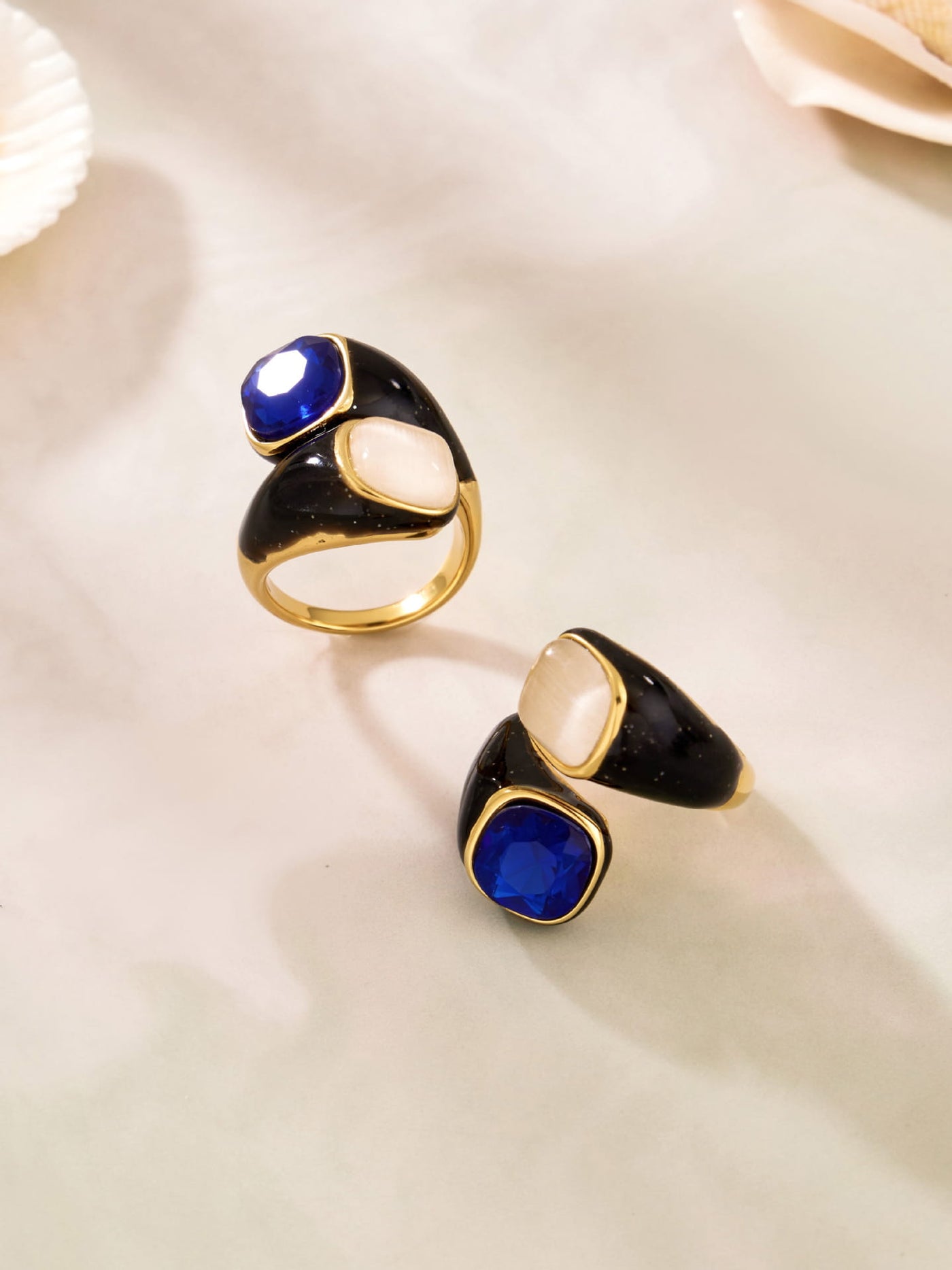 316L Stainless Steel Hypoallergenic Rings Modern Enamel Pearl & Blue Cat Eye Stone - Modern Enamel Pearl Blue Cat Eye Stone 18K Gold Plated Sensitive Skin Friendly - Detail 3