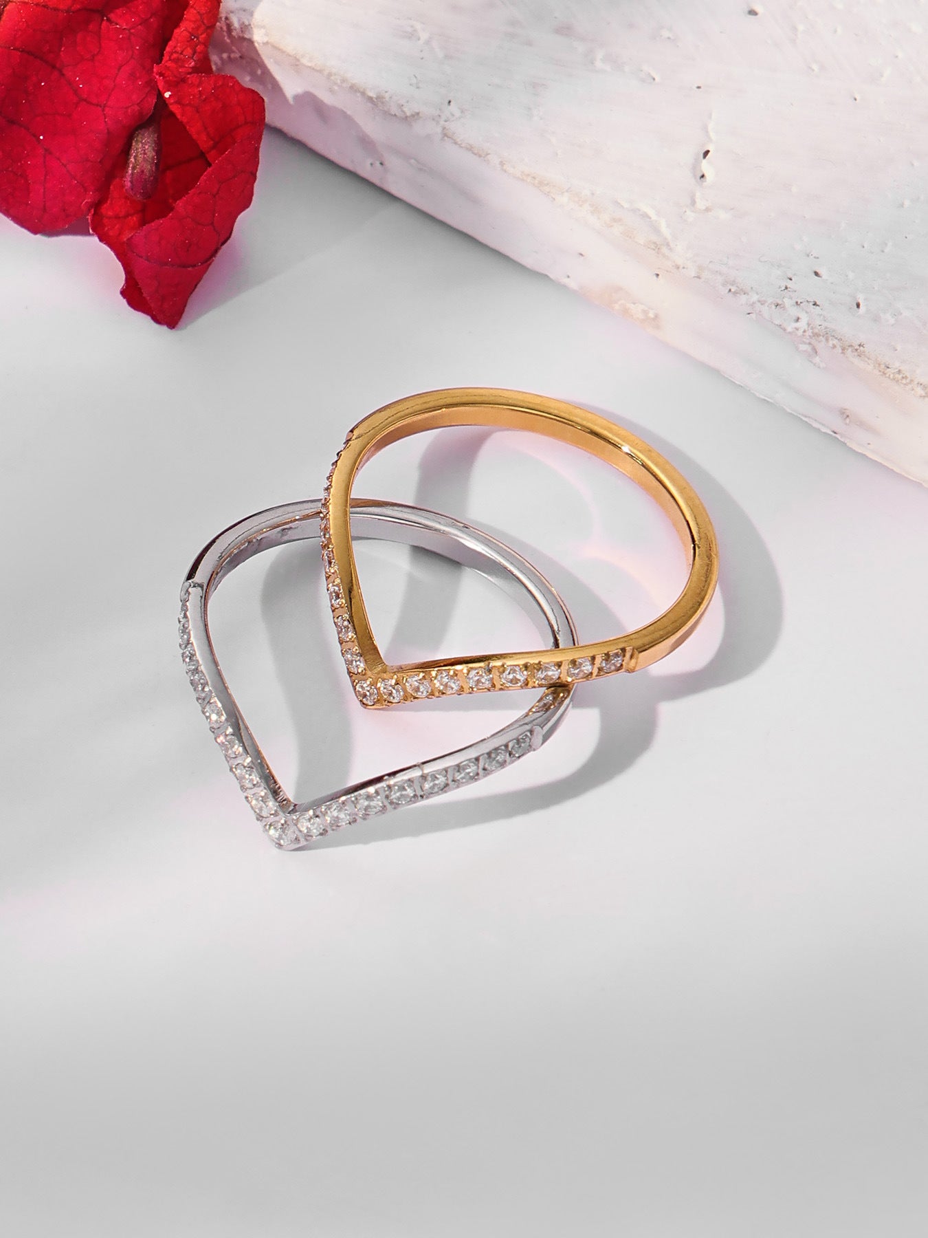 316L Stainless Steel Hypoallergenic Rings with Black & White Zircon V-Shape Stackable Design - Black Zircon, White Zircon, V-Shape, Stackable, Minimalist Sensitive Skin Friendly - Detail 9