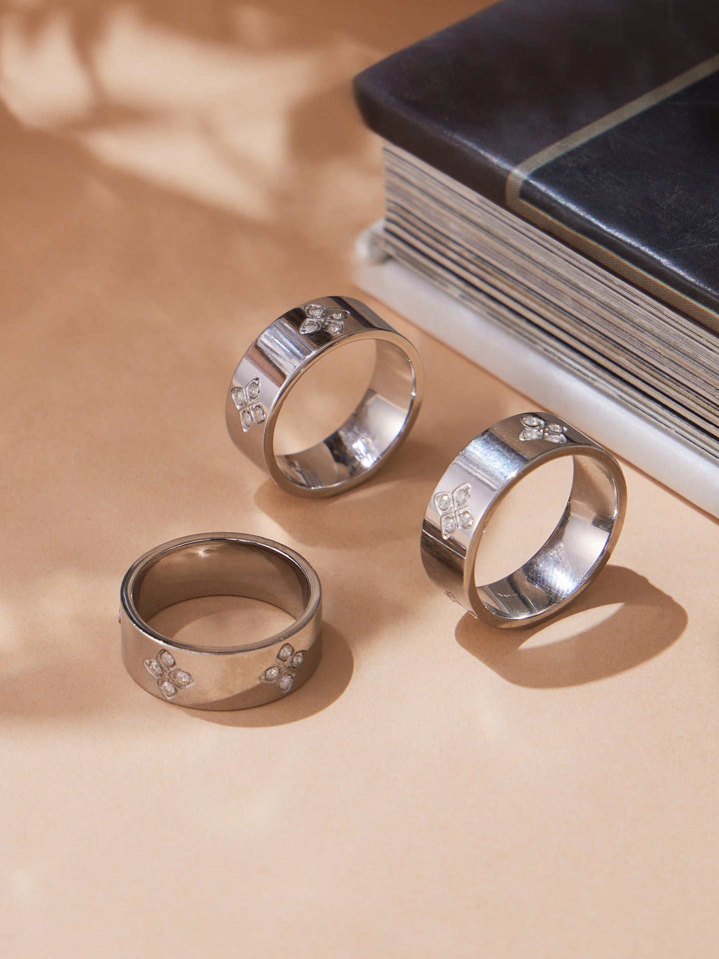316L Stainless Steel Hypoallergenic Rings with Prong-Set 7mm Floral Zircon and 18K Gold PVD Plating - Floral Zircon Ring, Prong Set, Minimalist, 18K Gold Plated Sensitive Skin Friendly - Detail 12