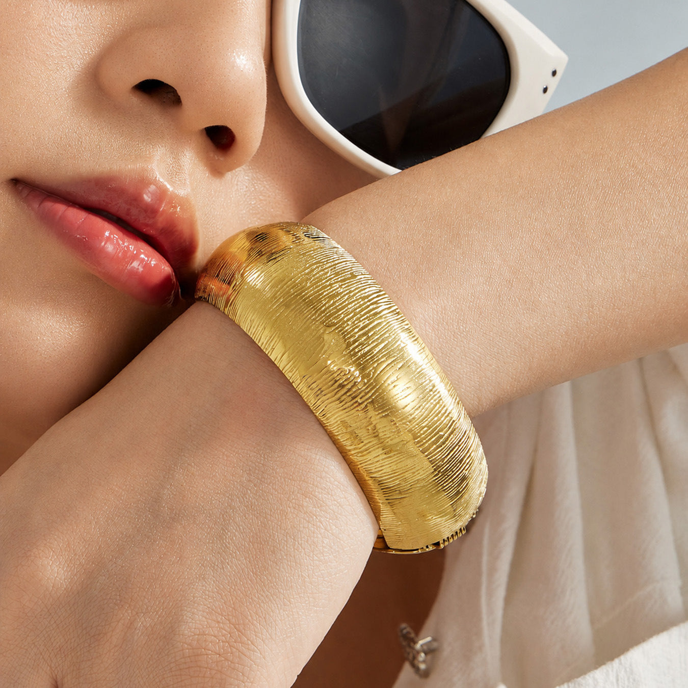 316L Stainless Steel 18K PVD Gold Irregular Bangle made with 316L stainless steel and 18K PVD gold finish for wholesale jewelry buyers - image 16