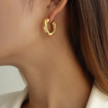 316L Stainless Steel Irregular Textured 18K Gold Plated Non-fading Hoop Earrings - Irregular Textured Detail 3