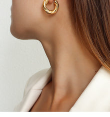 316L Stainless Steel Irregular Textured 18K Gold Plated Non-fading Hoop Earrings - Irregular Textured Detail 9