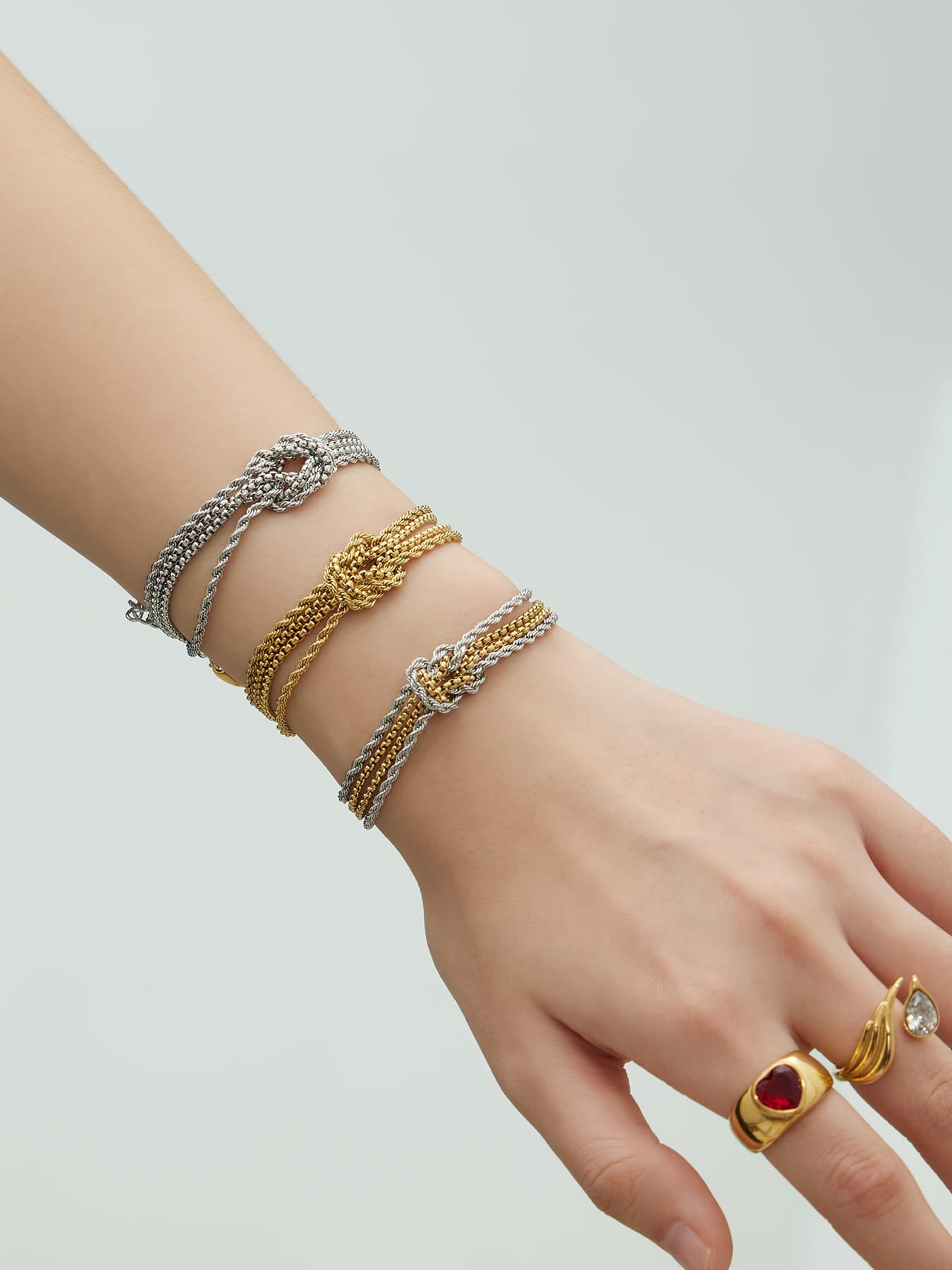 316L Stainless Steel Knotted Chain Bracelet | 18K PVD Gold Wholesale