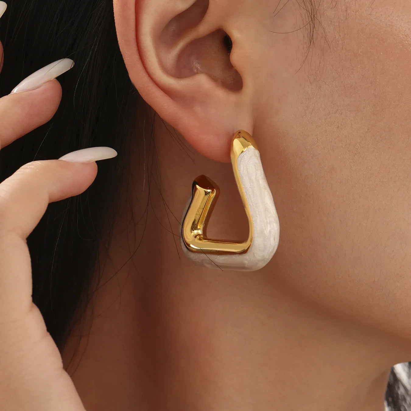 316L Stainless Steel Leopard Print Resin U-Hoop Earrings - Image 3