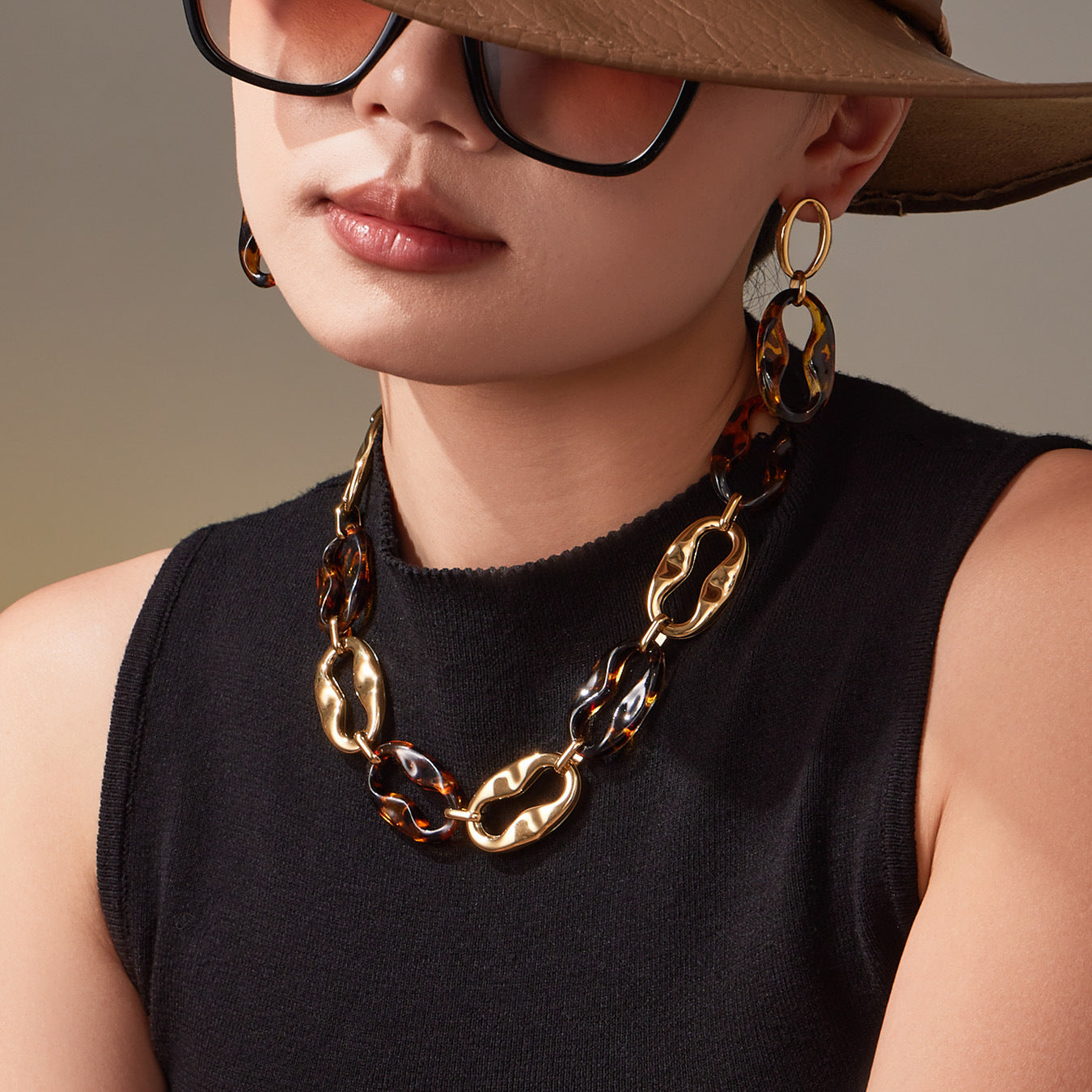 316L Stainless Steel Leopard Print Resin U-Link Jewelry - Image 3