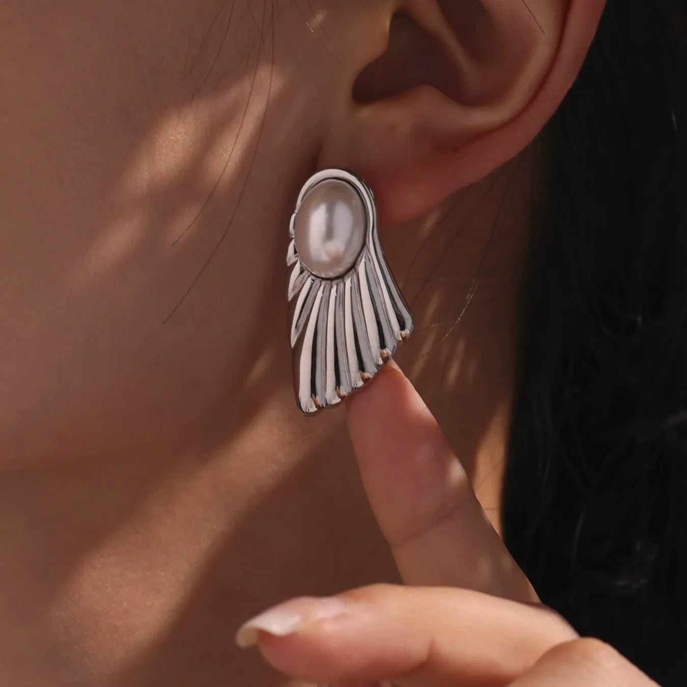 316L Stainless Steel Lustrous Shell Pearl Fan Stud Earrings - Image 4