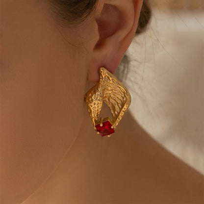 316L Stainless Steel Luxury 18K Gold Plated 5A Zircon Conch Stud Earrings - Image 5