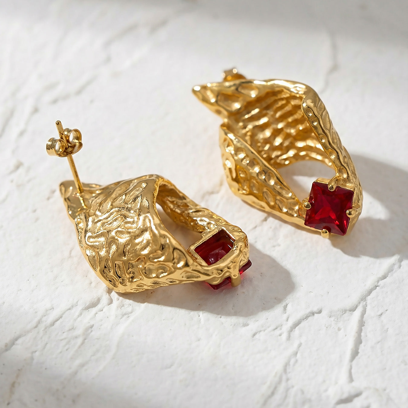 316L Stainless Steel Luxury 18K Gold Plated 5A Zircon Conch Stud Earrings - Image 9