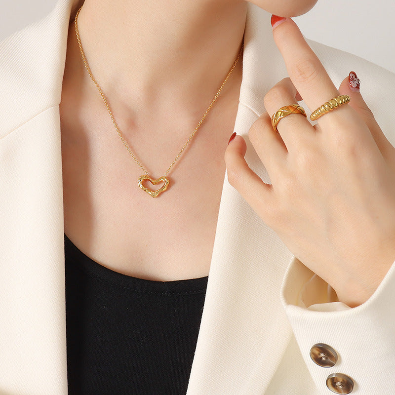 316L Stainless Steel Minimalist Geometric Heart Pendant Necklace - Image 2