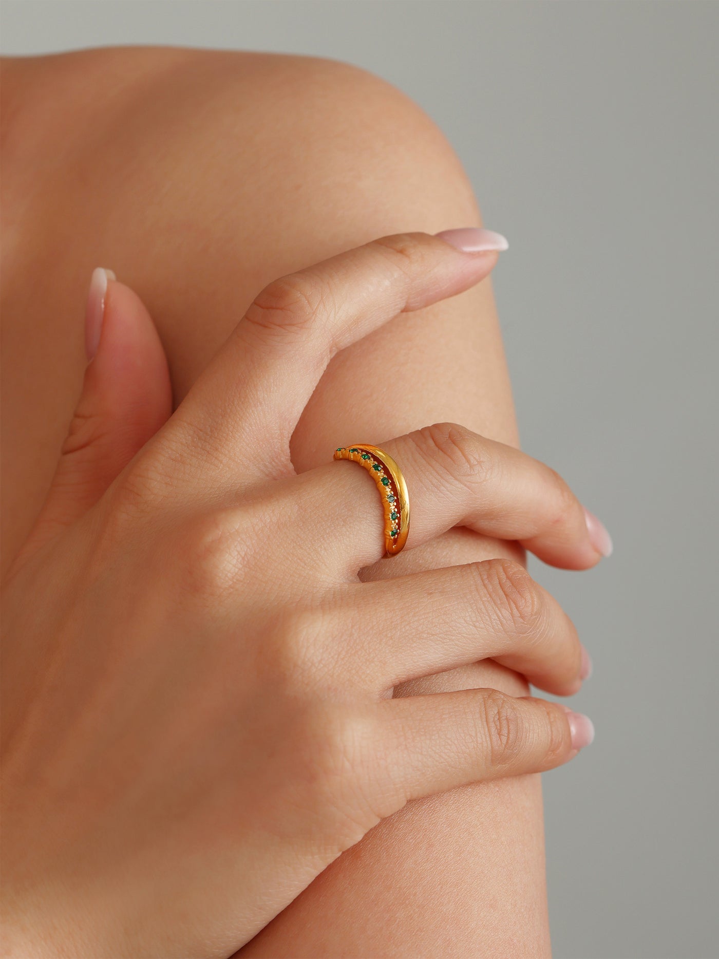 316L Stainless Steel Minimalist Green Zircon Ring - Image 10
