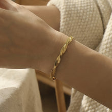 Model stacking 316L Stainless Steel minimalist blade chain bracelet, layered waterproof style