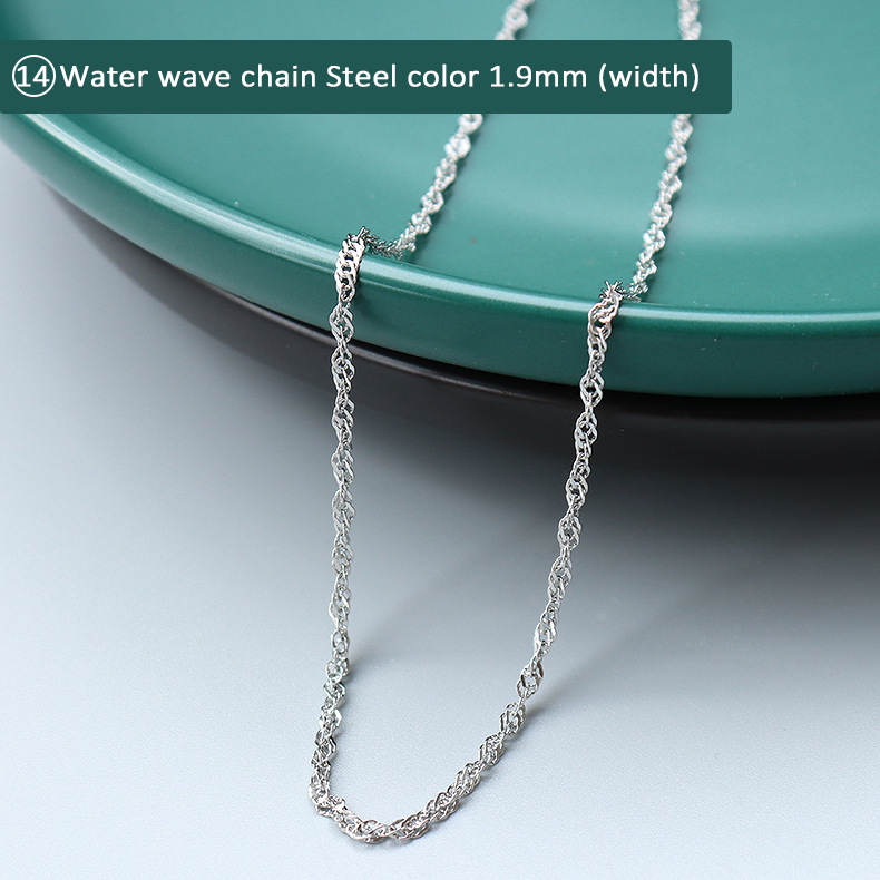 316L stainless steel 18K Gold Plated Minimalist Layering Chain Necklaces close-up detail view for wholesale necklace buyers