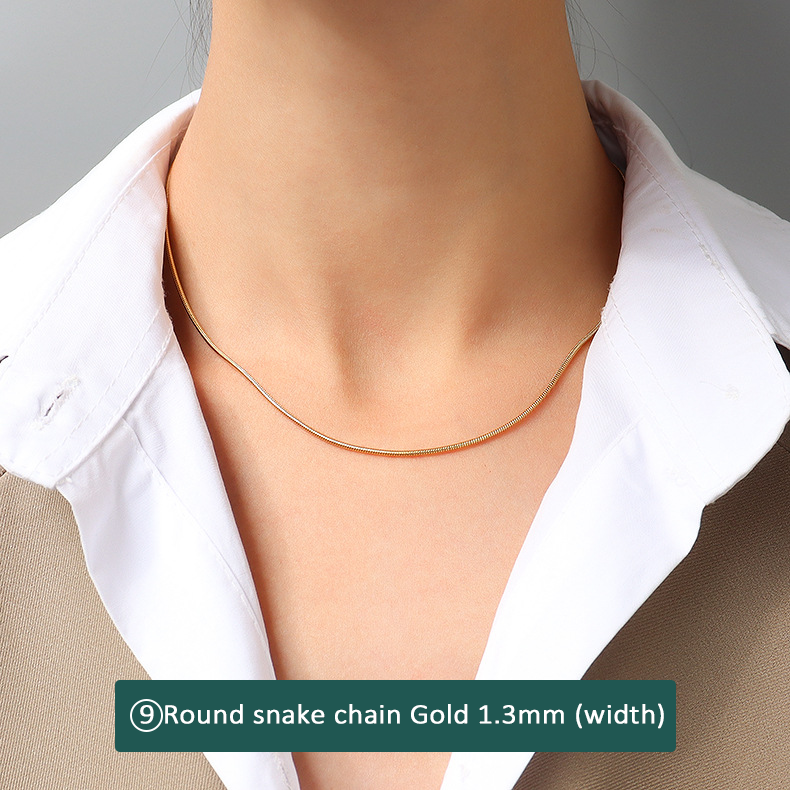 316L stainless steel 18K Gold Plated Minimalist Layering Chain Necklaces boutique merchandising view for wholesale necklace buyers