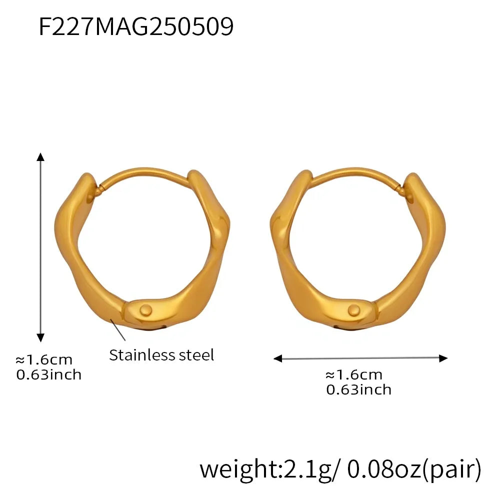 316L Stainless Steel Minimalist Twisted Hoop Earrings - Image 6