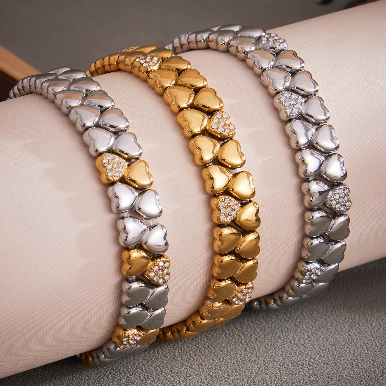 316L Stainless Steel Minimalist Zircon Heart Charm Bracelet - Image 6