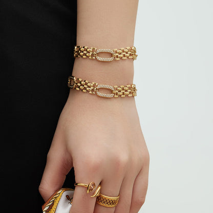 316L stainless steel oval link zircon chain bracelet on wrist luxury style