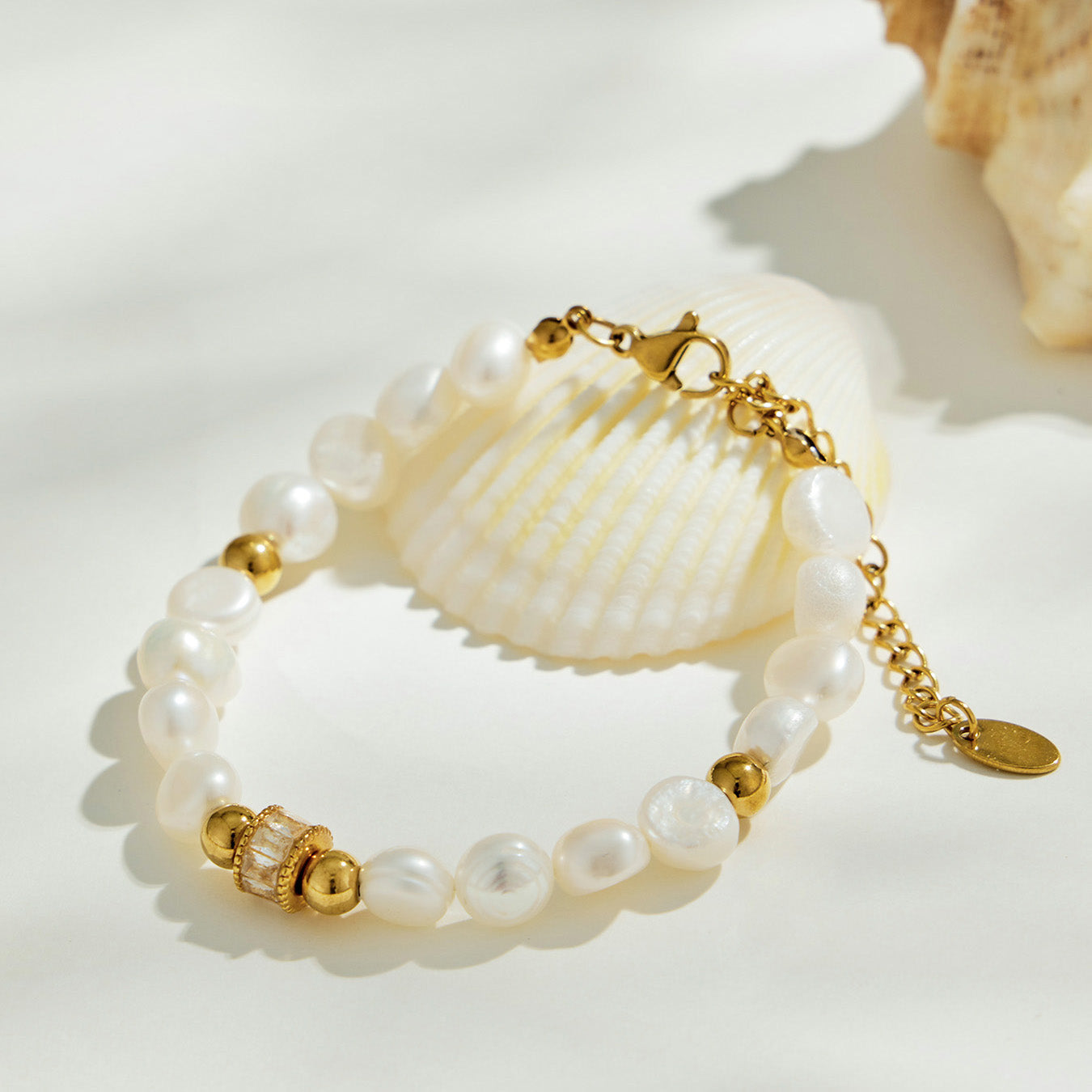 316L Stainless Steel 18K PVD Gold Pearl Bracelet made with 316L stainless steel and 18K PVD gold finish for wholesale jewelry buyers - image 10