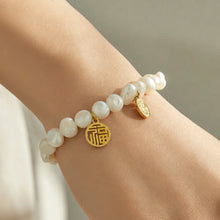 316L Stainless Steel 18K PVD Gold Pearl Bracelet made with 316L stainless steel and 18K PVD gold finish for wholesale jewelry buyers - image 5