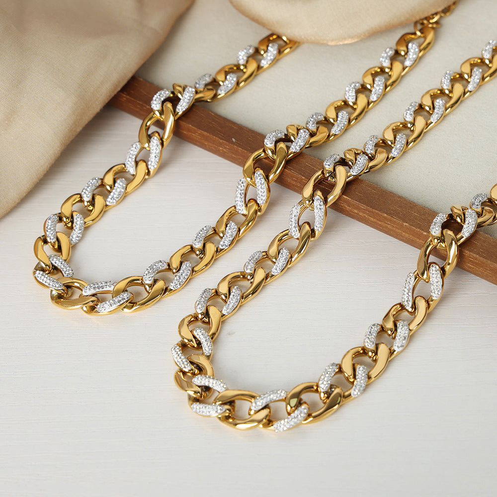 Close-up of the intricate design of the 316L stainless steel necklace