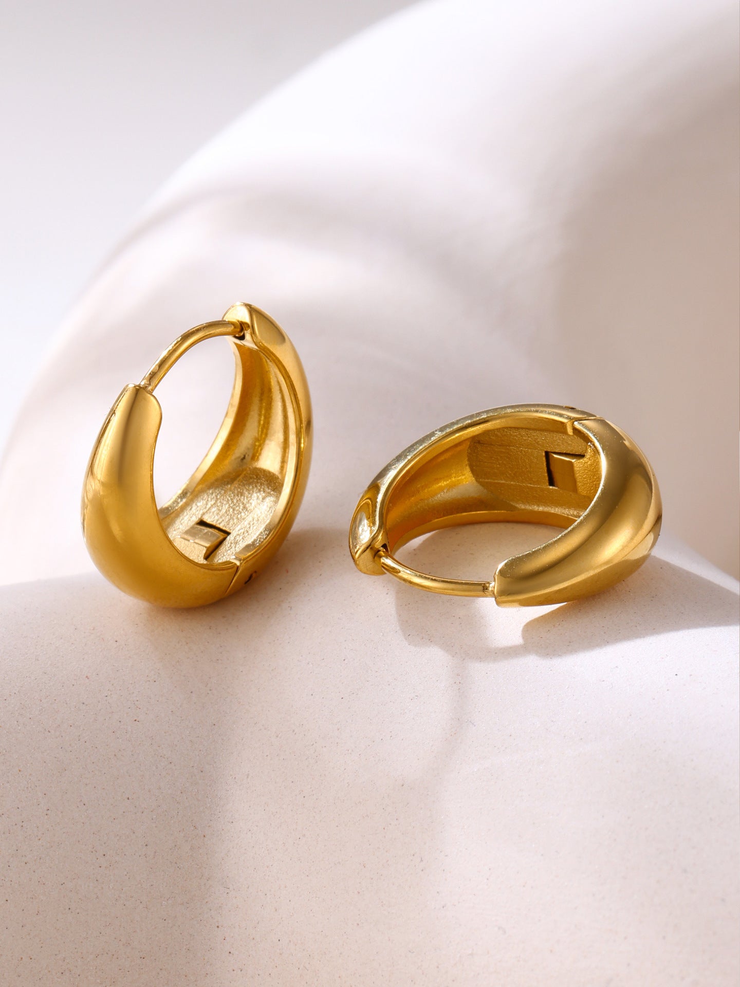 316L Stainless Steel Petite High-Polish Two-Tone Huggie Hoop Earrings - Image 3