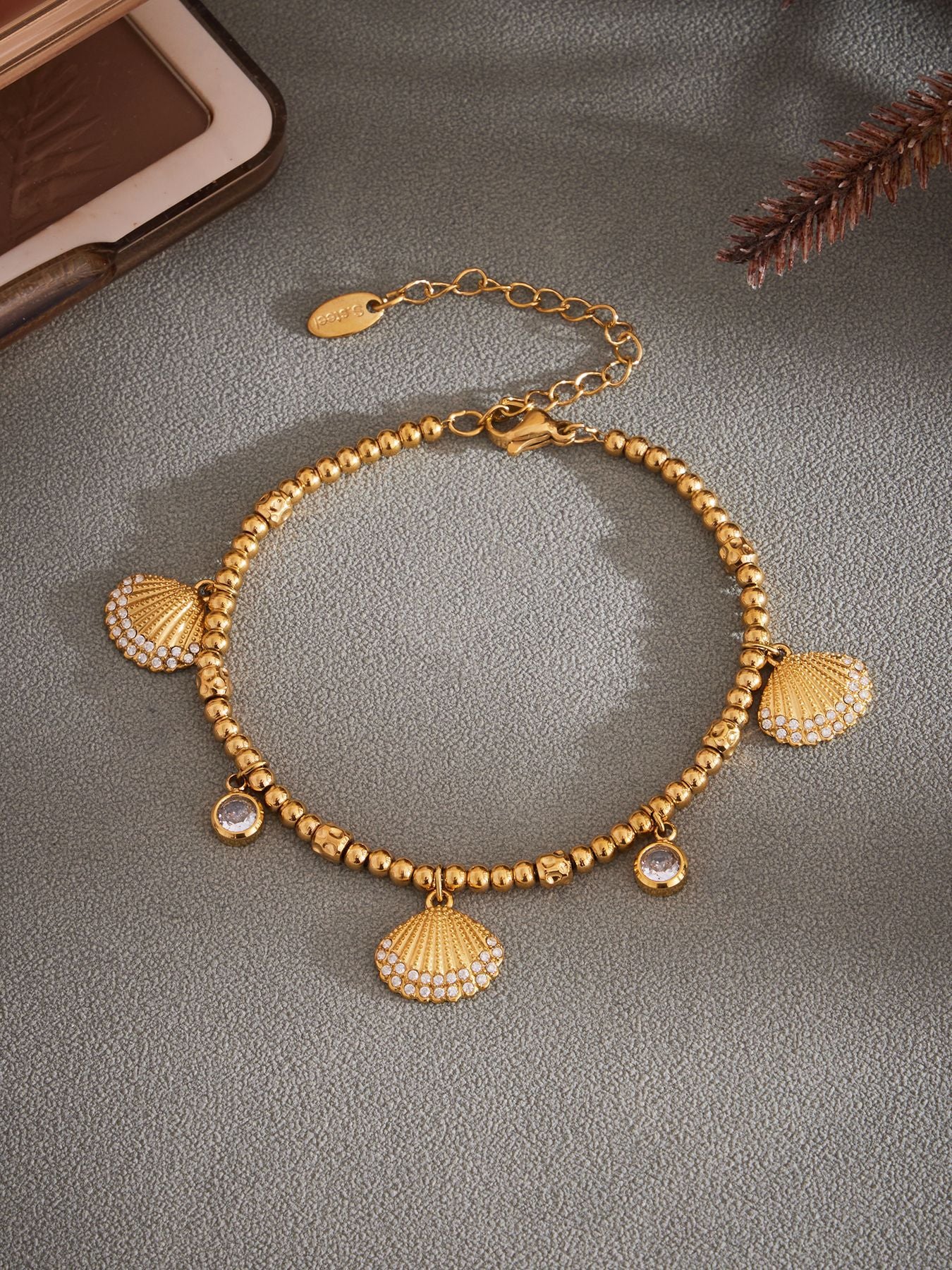 316L Stainless Steel Polished Hollow Oval Fish Link Bracelet with Zircon - Image 6