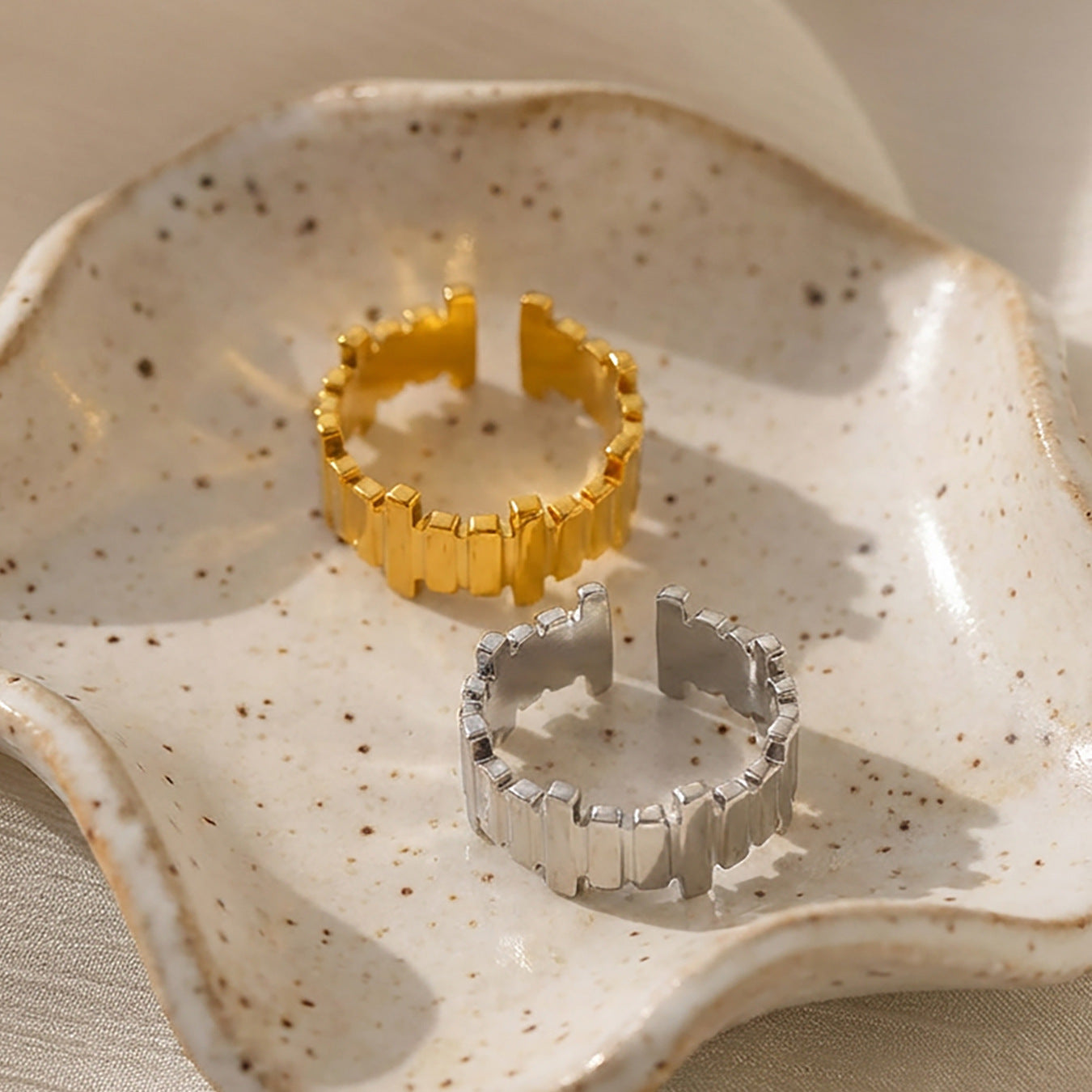 Gold and silver ribbed open rings set, stainless steel wholesale jewelry assortment