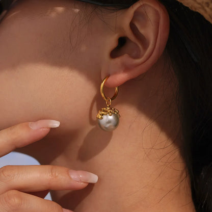 316L Stainless Steel Shell Pearl Flower Huggie Earrings - Image 3