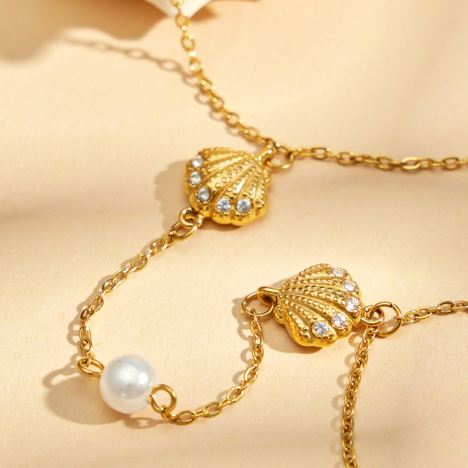 316L Stainless Steel 18K PVD Gold Shell Pendant Chain Bracelet made with 316L stainless steel and 18K PVD gold finish for wholesale jewelry buyers - image 9