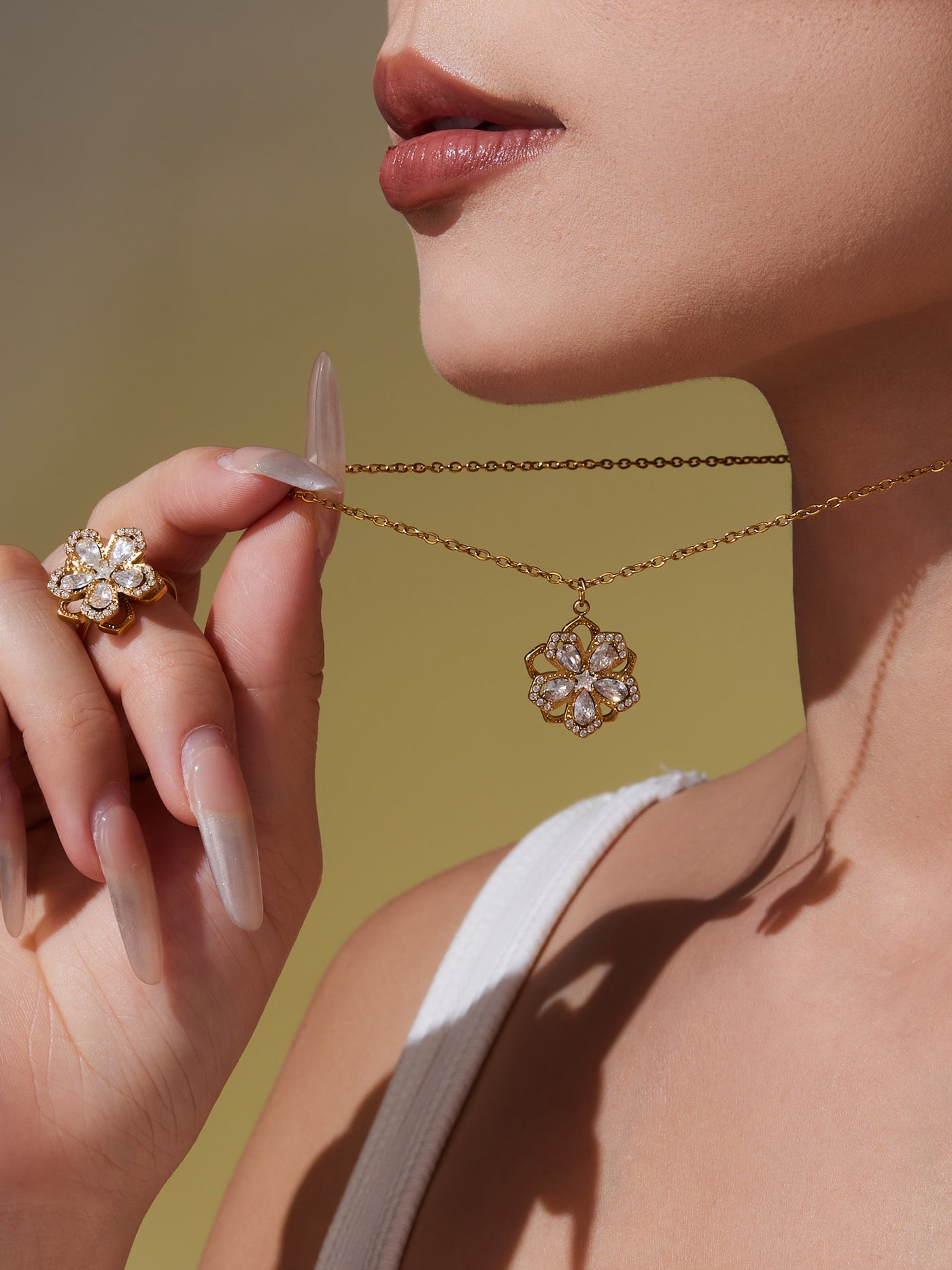316L Stainless Steel Sparkling 5A Zircon Rotating Five-Leaf Flower Ring, Necklace & Earrings - Image 9