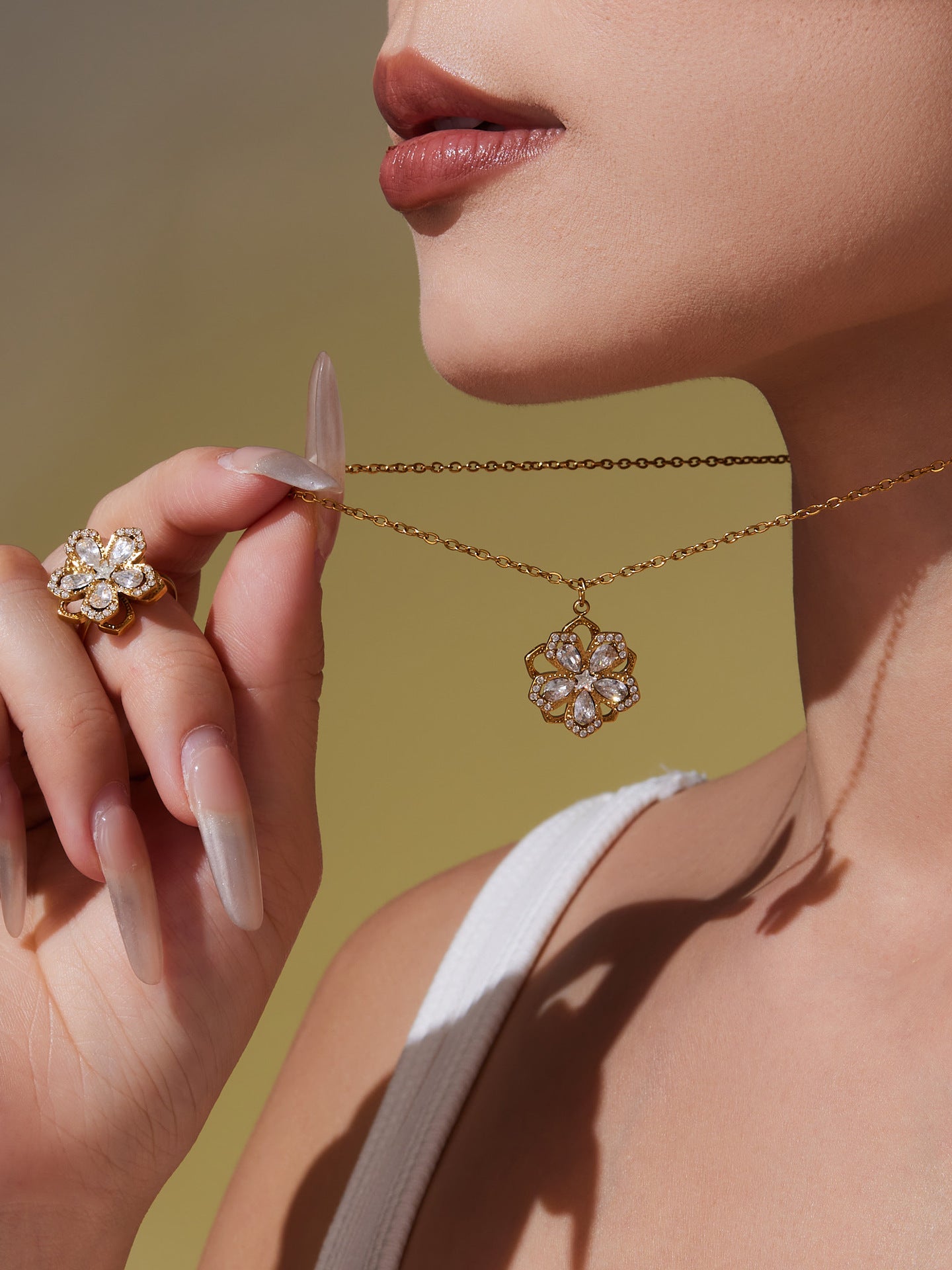 316L Stainless Steel Sparkling 5A Zircon Rotating Five-Leaf Flower Ring, Necklace & Earrings - Image 9