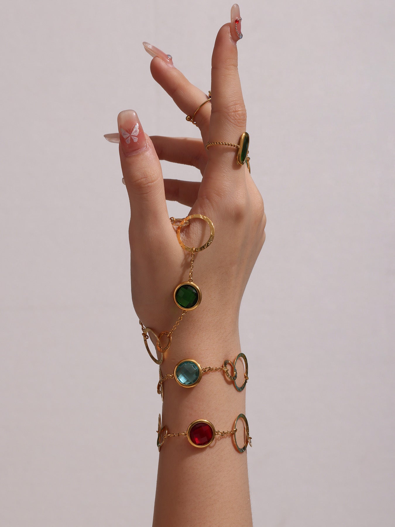 316L Stainless Steel Sparkling Czech Glass Round Bracelet - Image 6